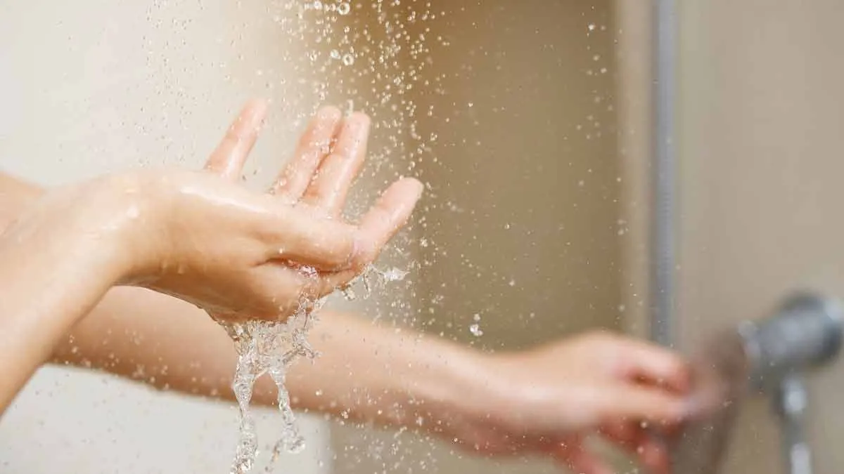 Duschen ab 65: altersgerechte Hygieneroutine